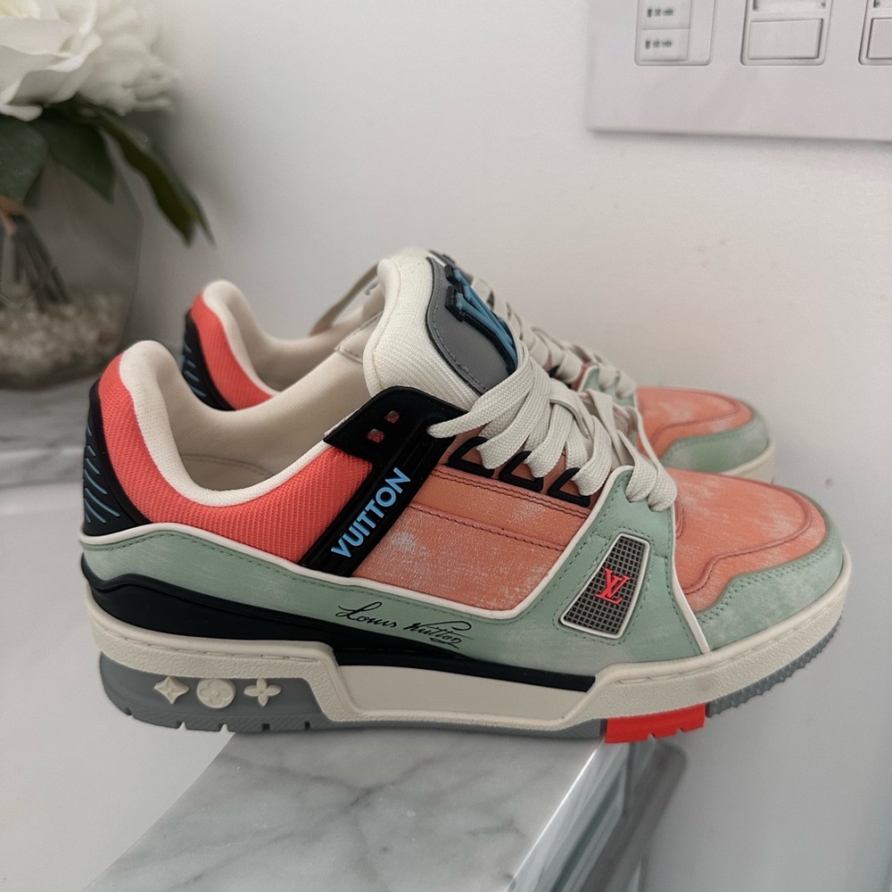 Sneaker Louis Vuitton BRAND NEW size 36